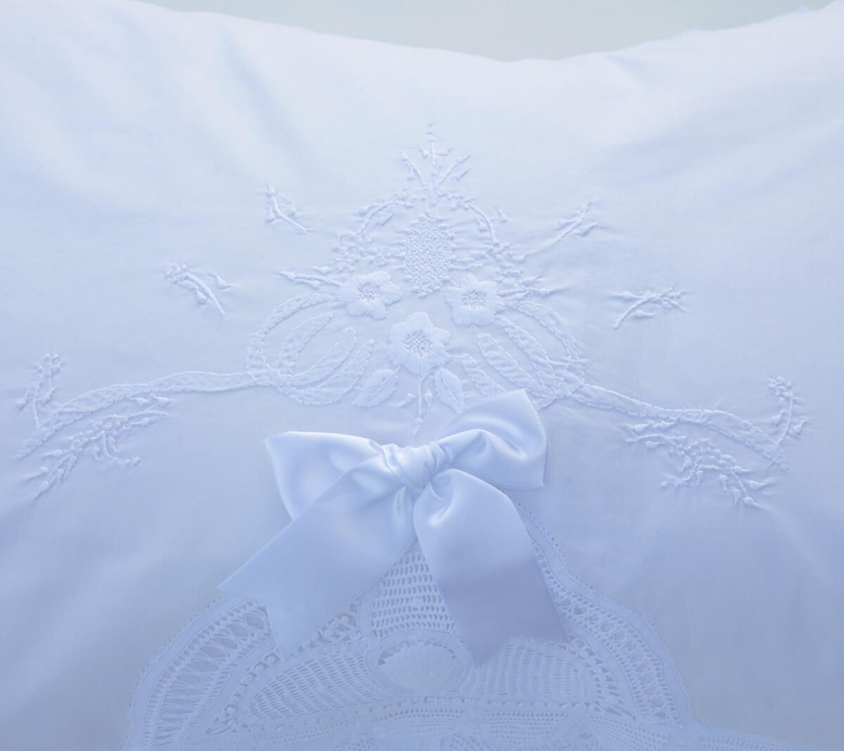 Luxury White Cotton Pillowcases Hand Embroidered 